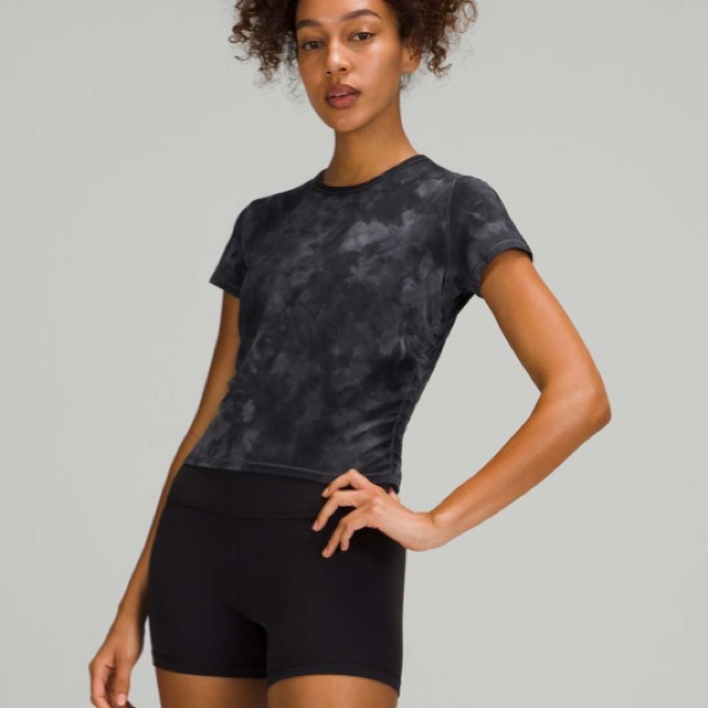 Women's Lululemon Athletica Gray/Black Tiedye shirt- S/M?